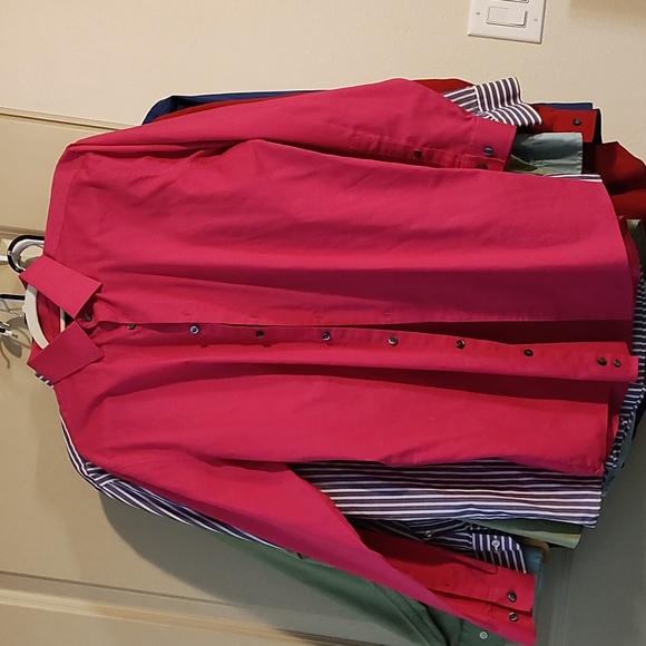 (BUNDLE) Medium button ups and sweater - Picture 11 of 13